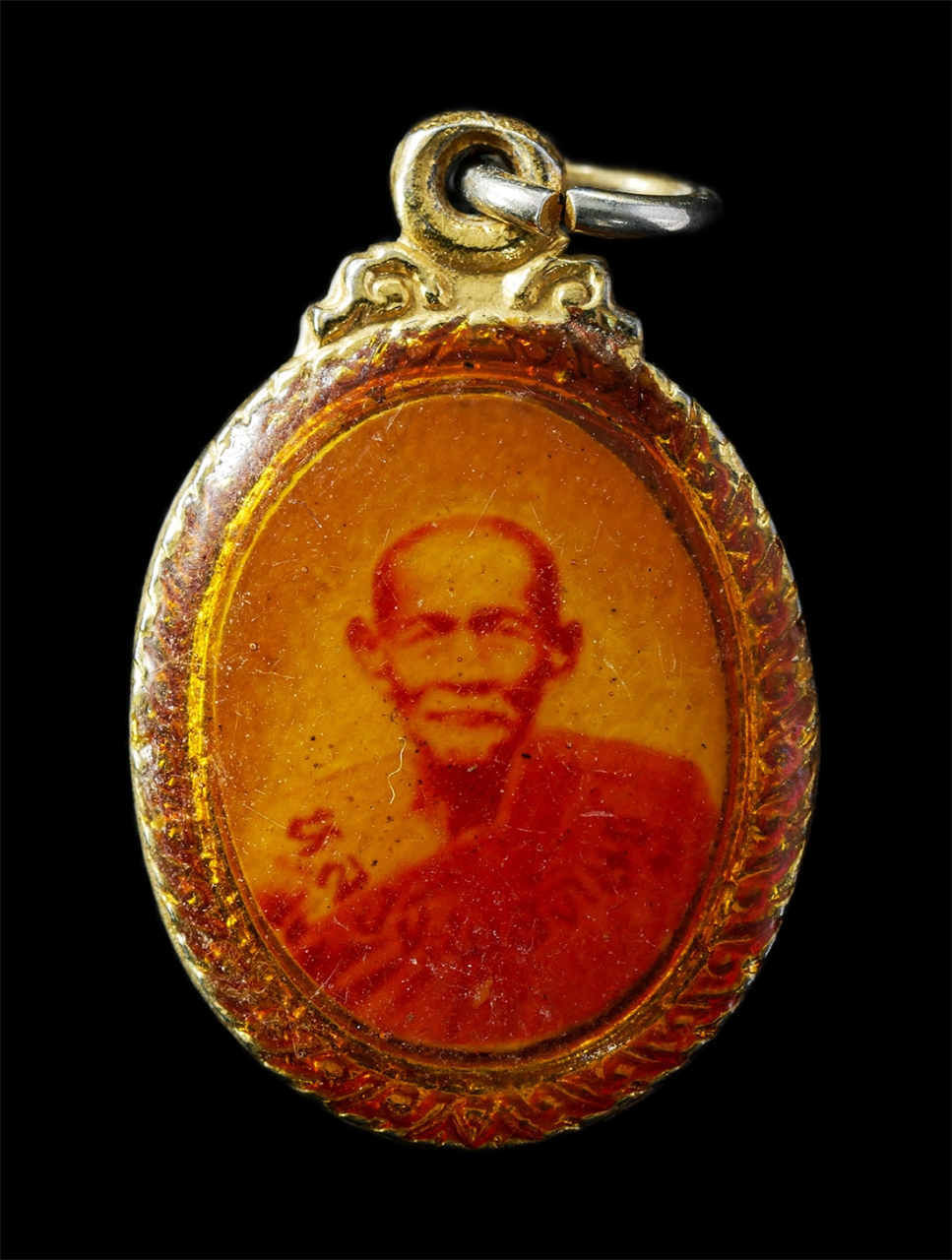 9Sep25 (167)p.jpg - ล็อกเก็ตหหลวงพ่อดิษฐ์ พรหมฺสโร วัดบางสมัร ต.บางสมัคร อ.บางปะกง จ.ฉะเชิงเทรา หลวงพ่อเป็นลูกศิษย์หลวงพ่อปาน เป็นอาจารย์หลวงพ่อดิ่ง ล็อกเก็ตเก่าสวย น่าเก [..] | https://kamulet.in.th